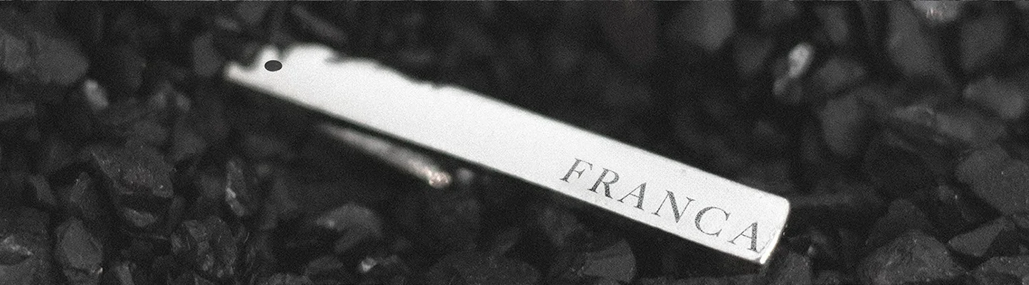 Etiqueta colgante - Franca